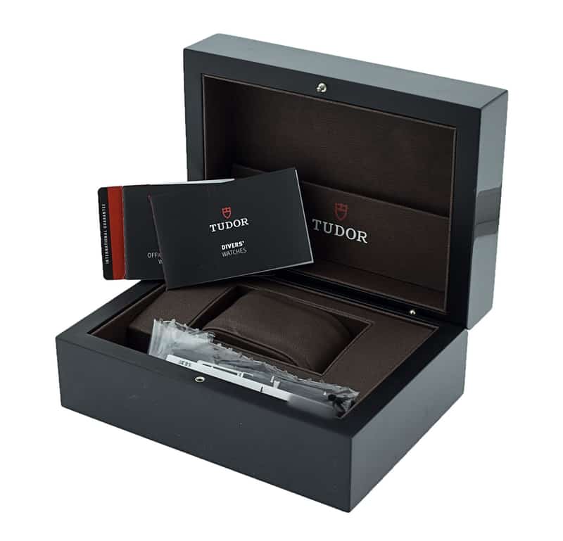 Tudor Black Bay M79230N-0009